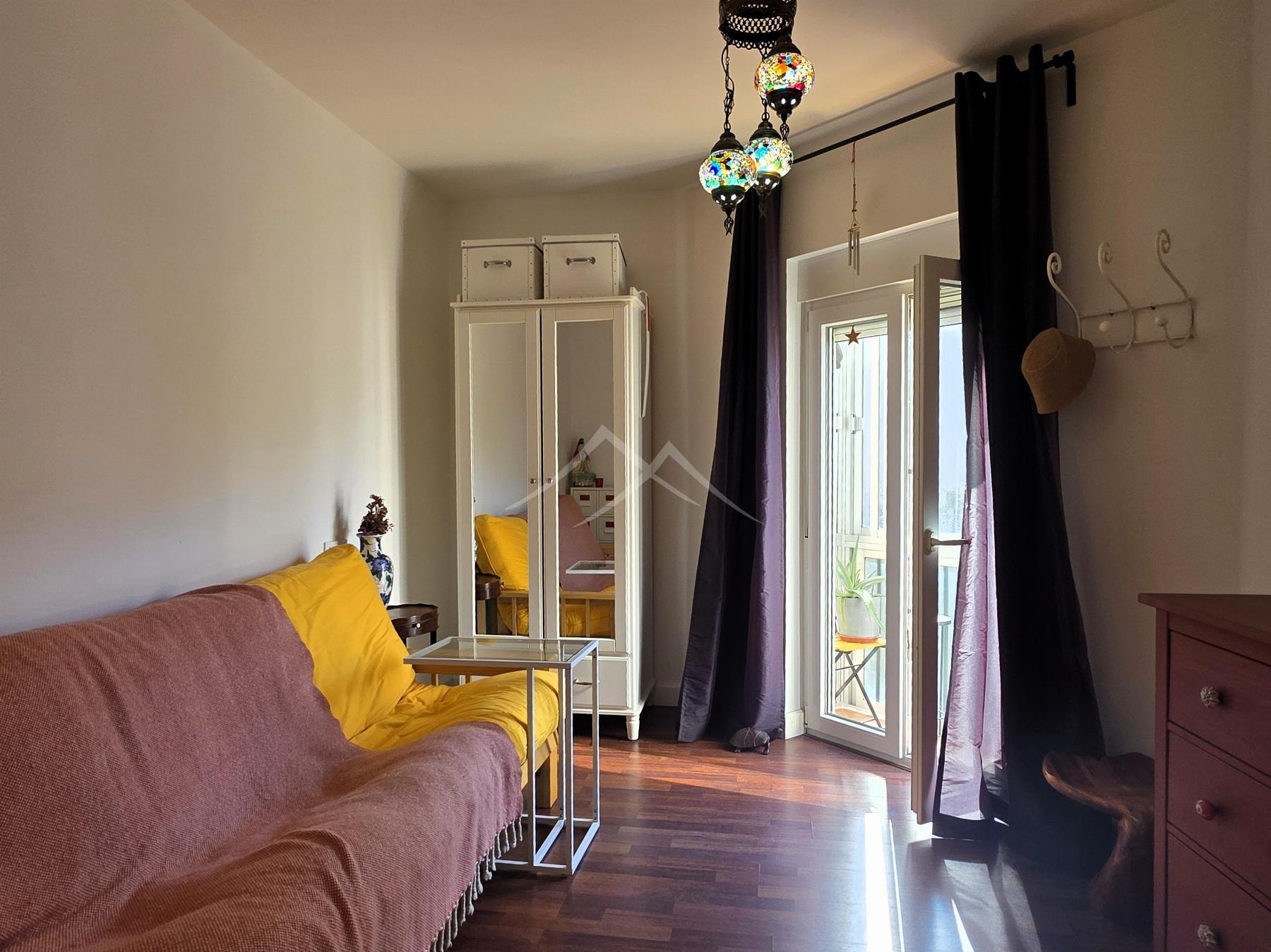 For sale of flat in Cádiz