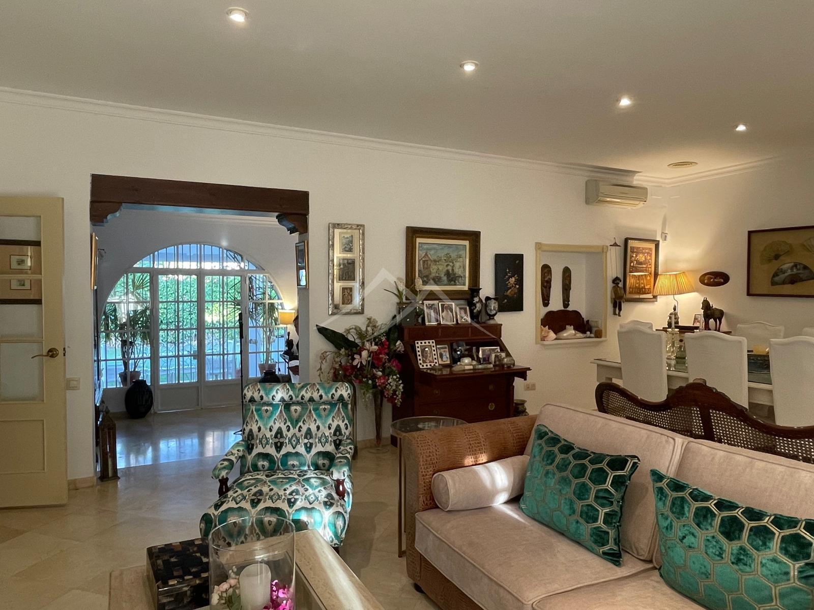 For sale of chalet in El Puerto de Santa María