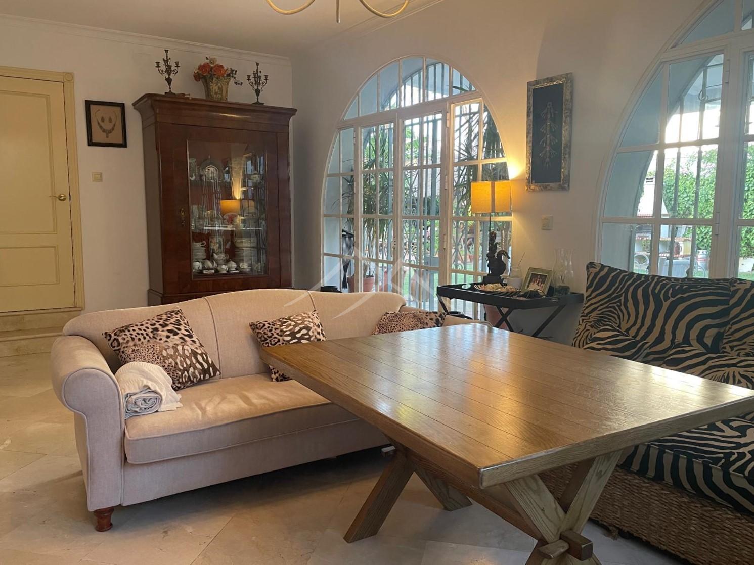 For sale of chalet in El Puerto de Santa María