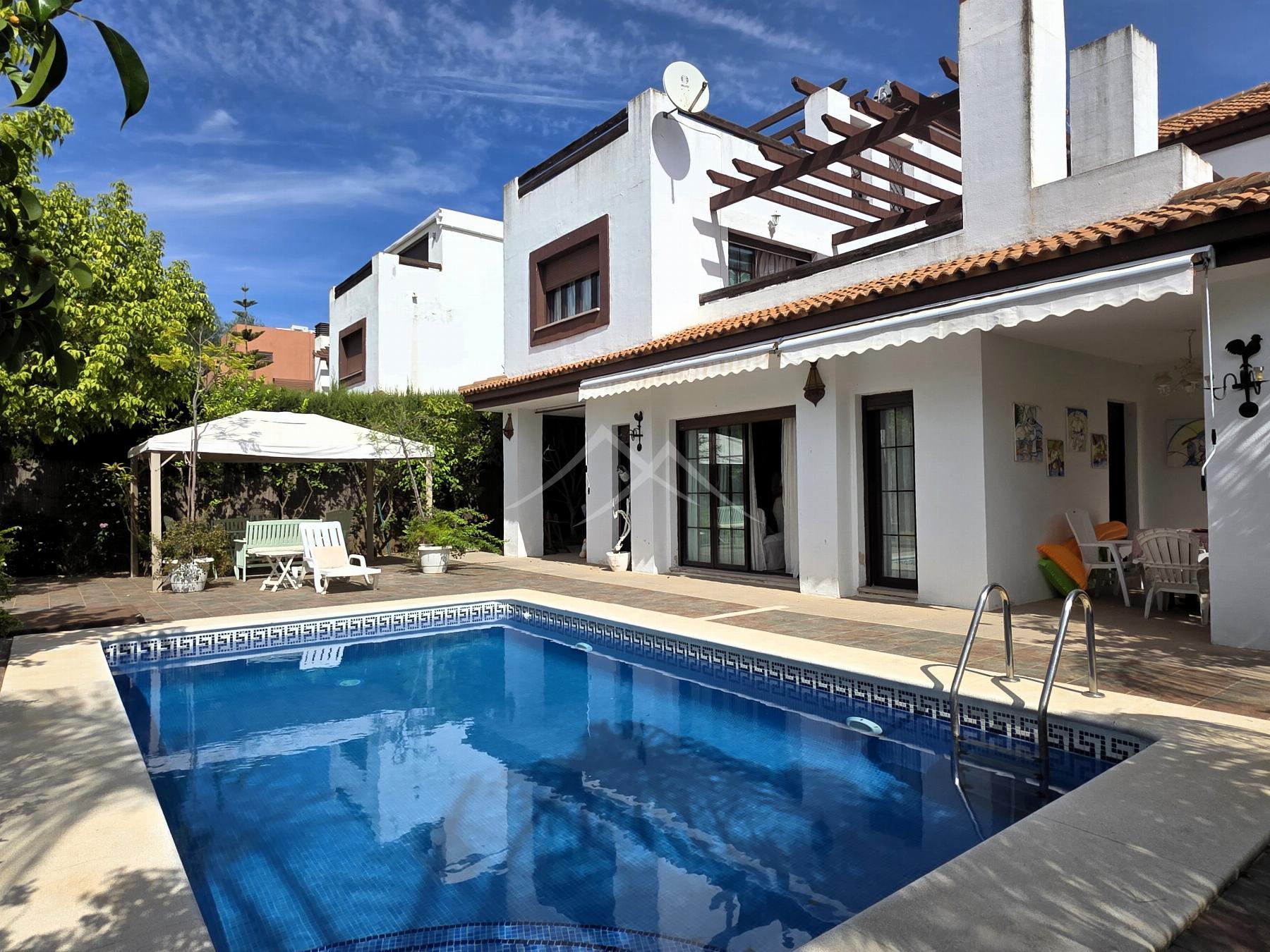 Venta de chalet en Guillena