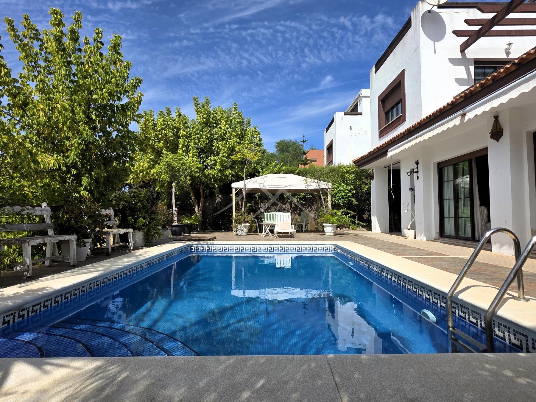 Venta de chalet en Guillena