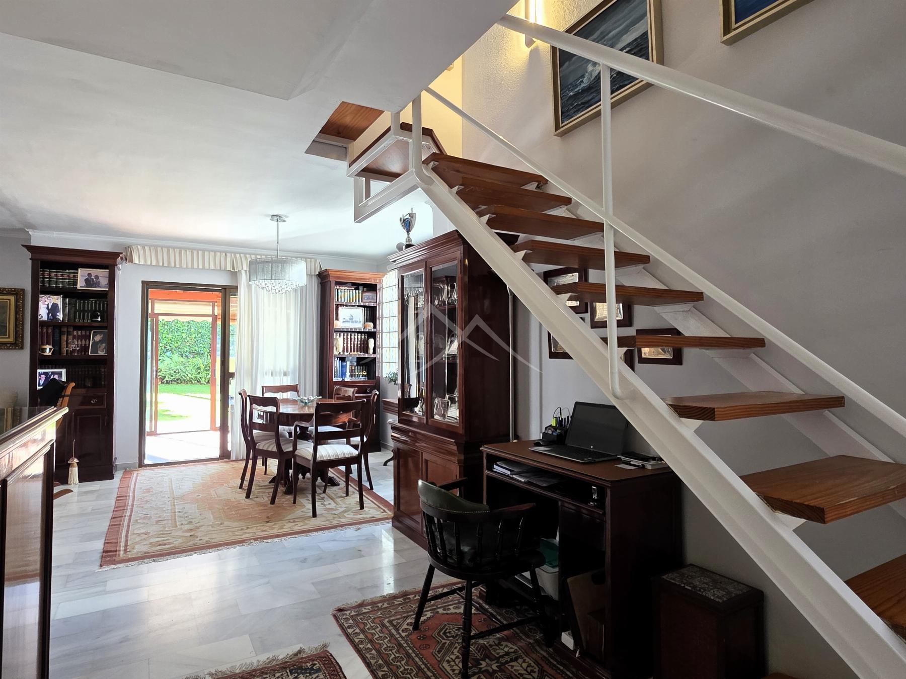 For sale of chalet in El Puerto de Santa María