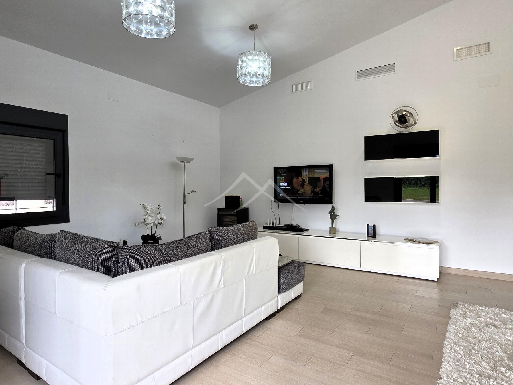 For sale of chalet in El Puerto de Santa María