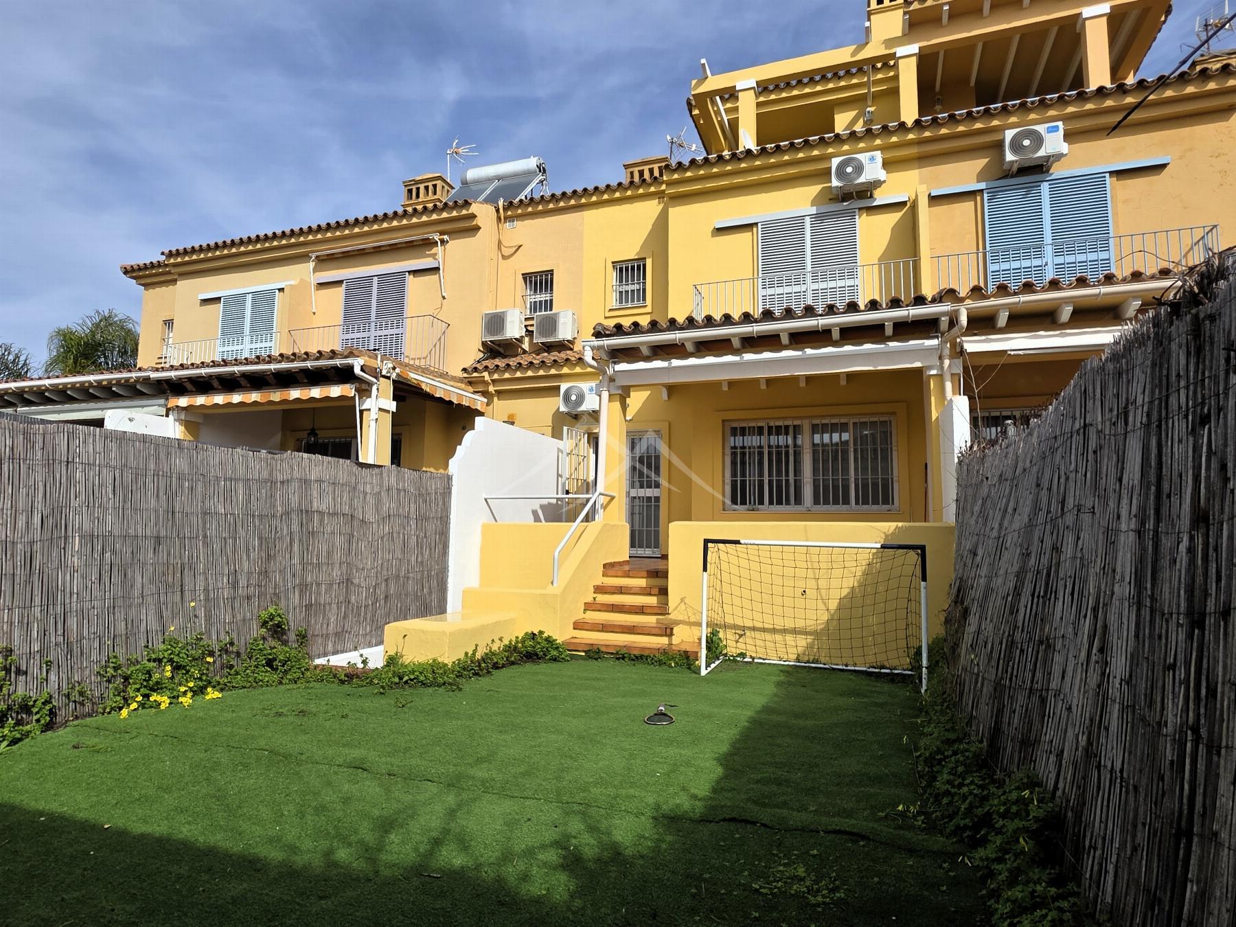 For sale of chalet in El Puerto de Santa María