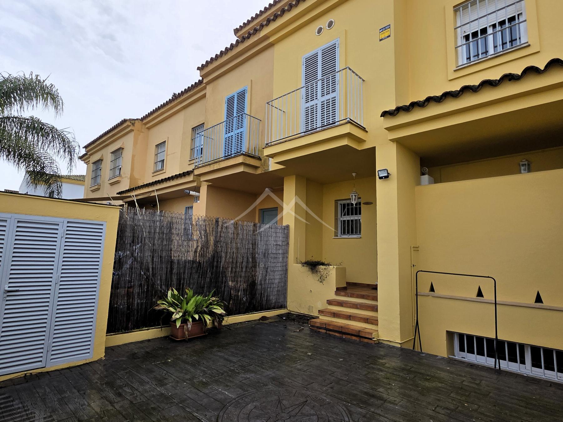 For sale of chalet in El Puerto de Santa María