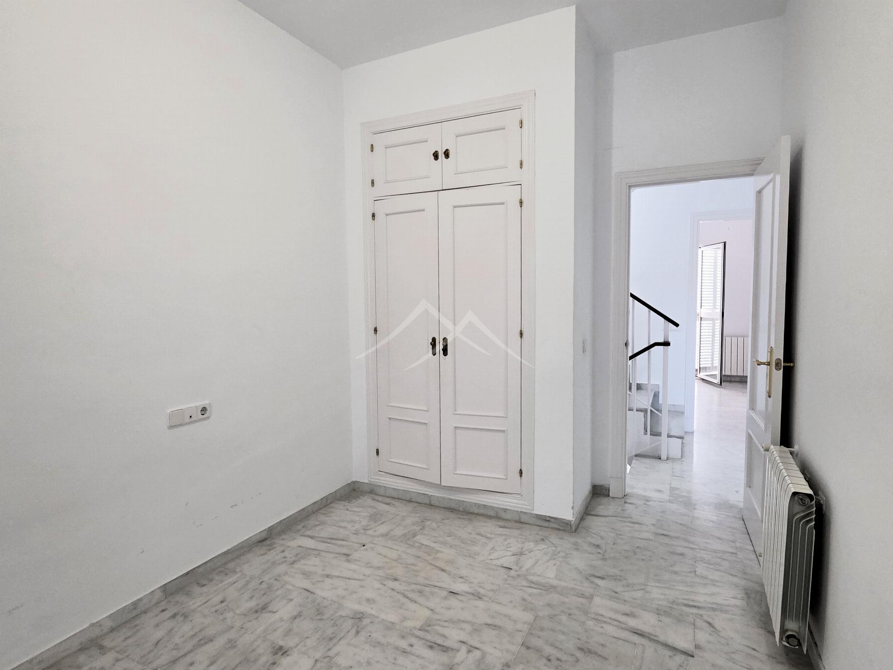 For sale of chalet in El Puerto de Santa María