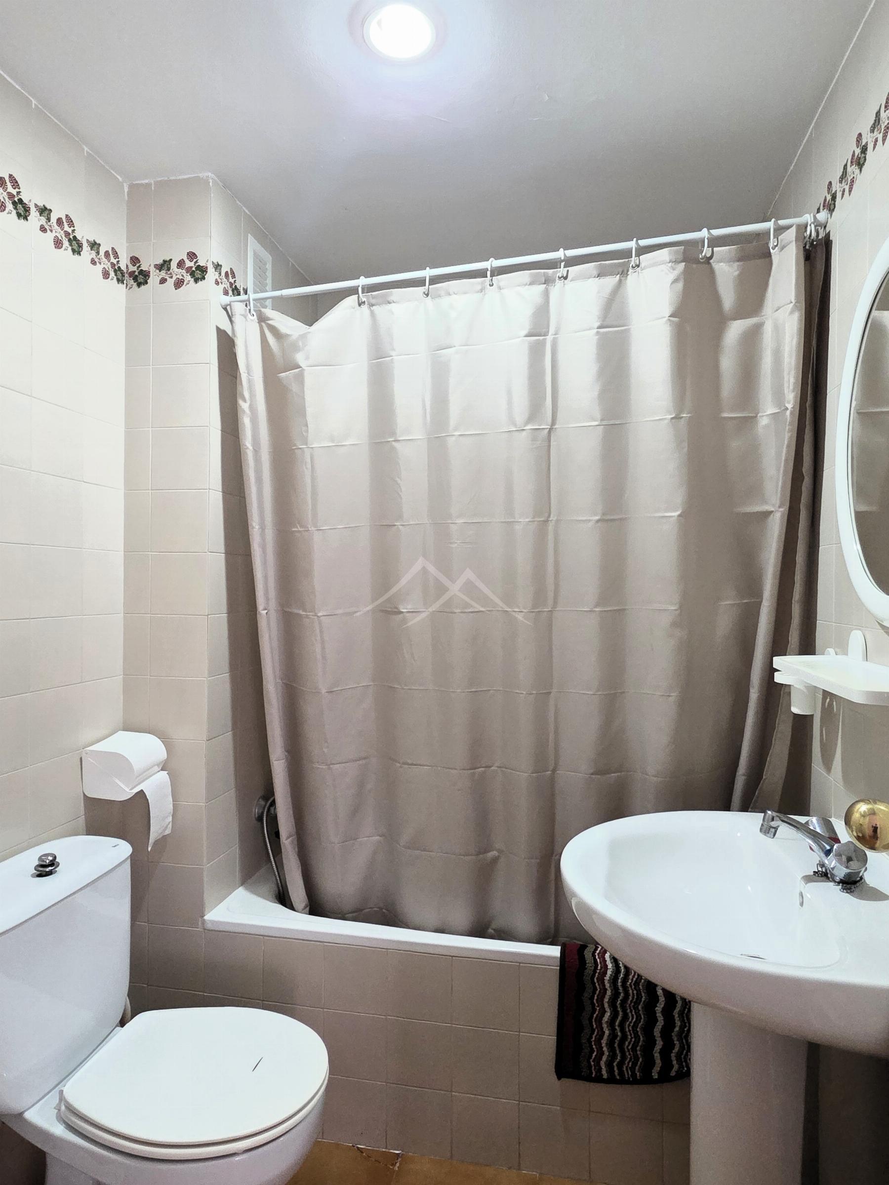 For sale of flat in El Puerto de Santa María