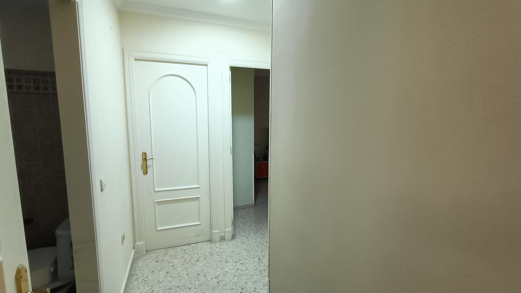 For sale of flat in San Fernando