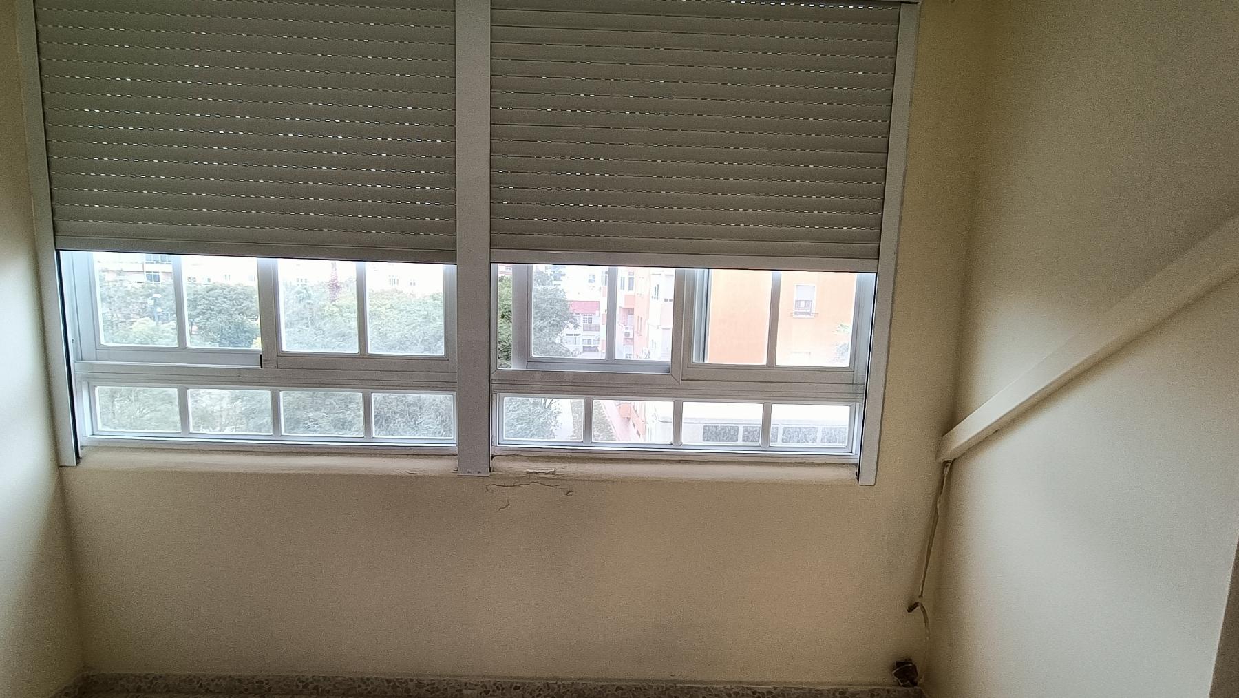 For sale of flat in San Fernando