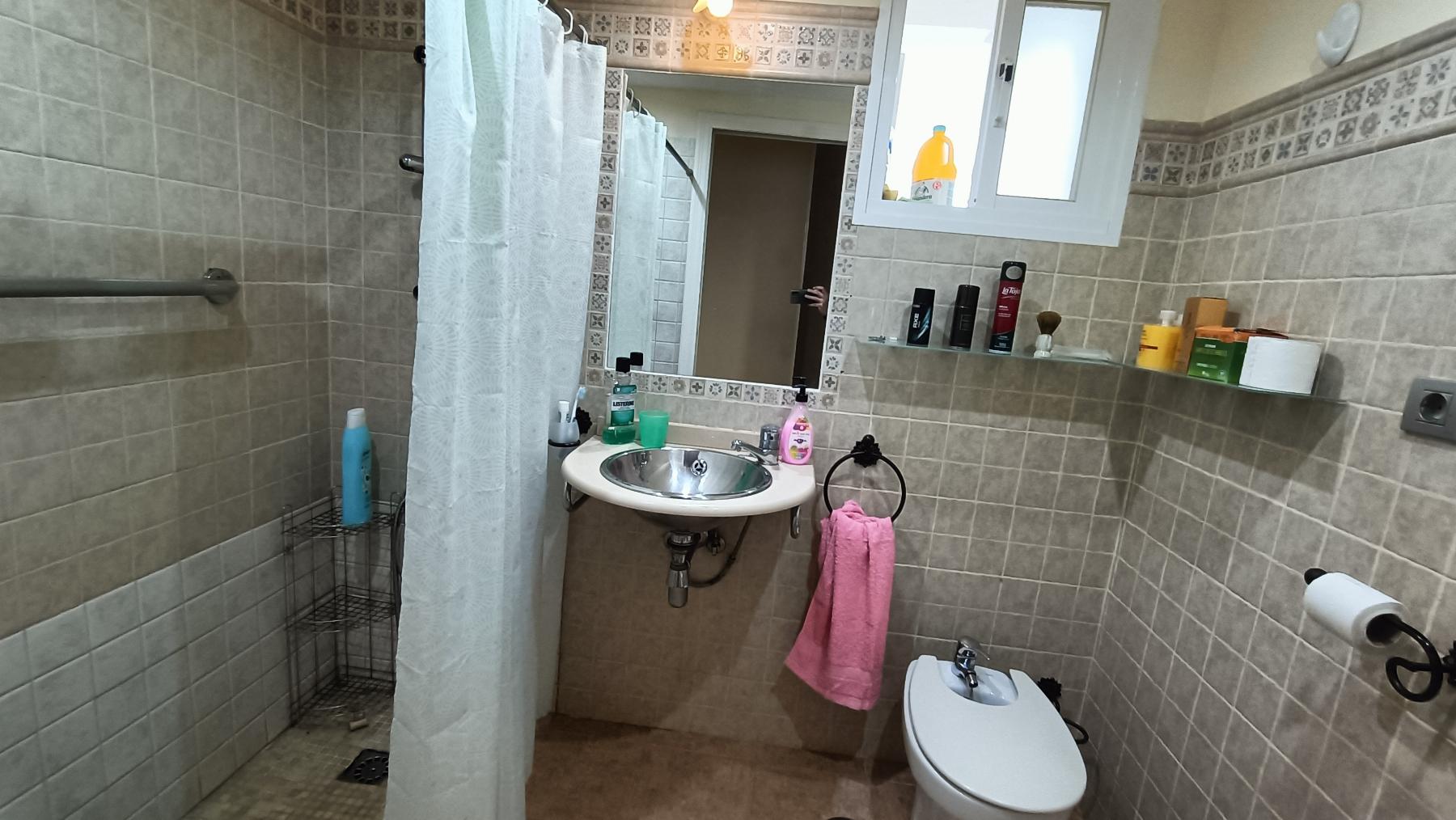 For sale of flat in San Fernando