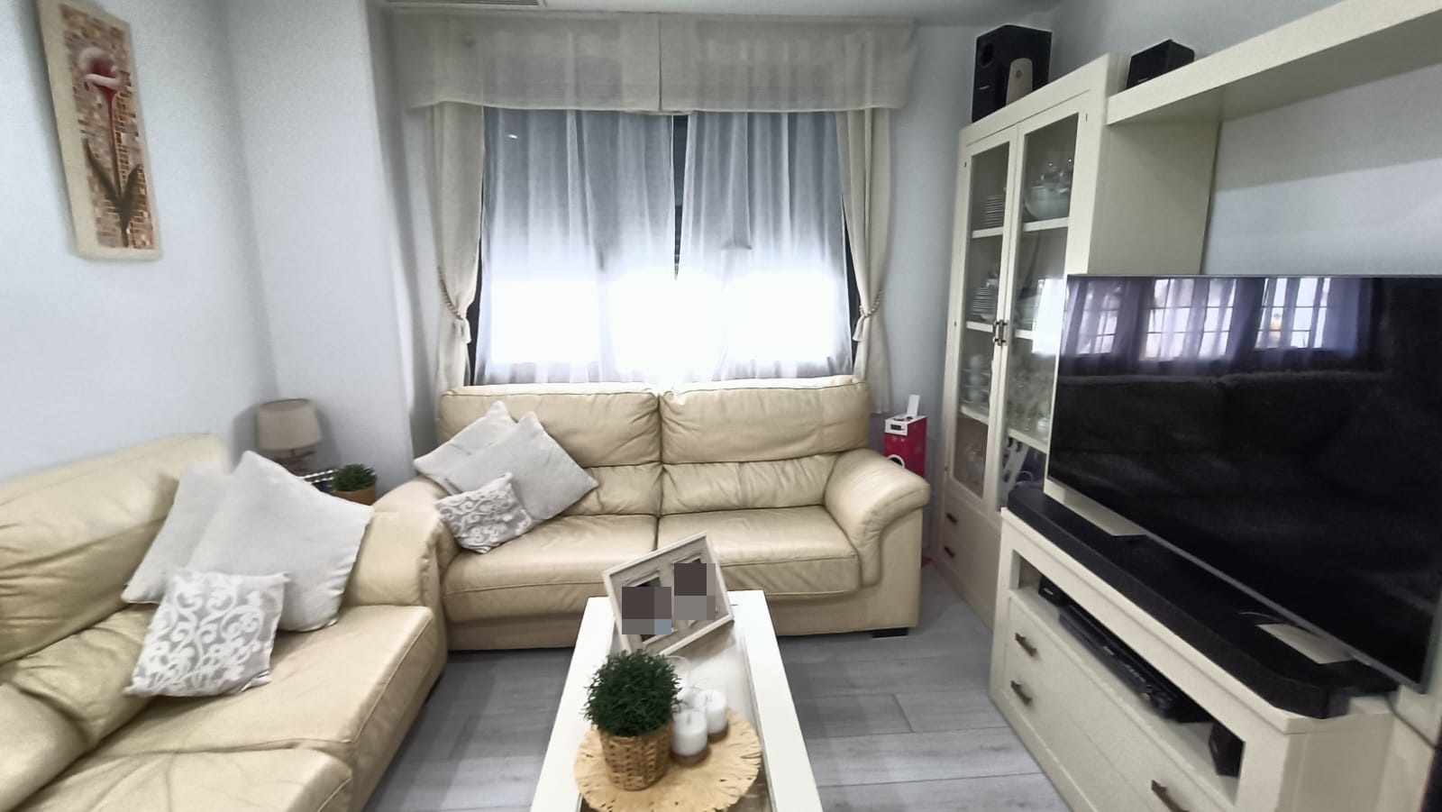 For sale of flat in San Fernando