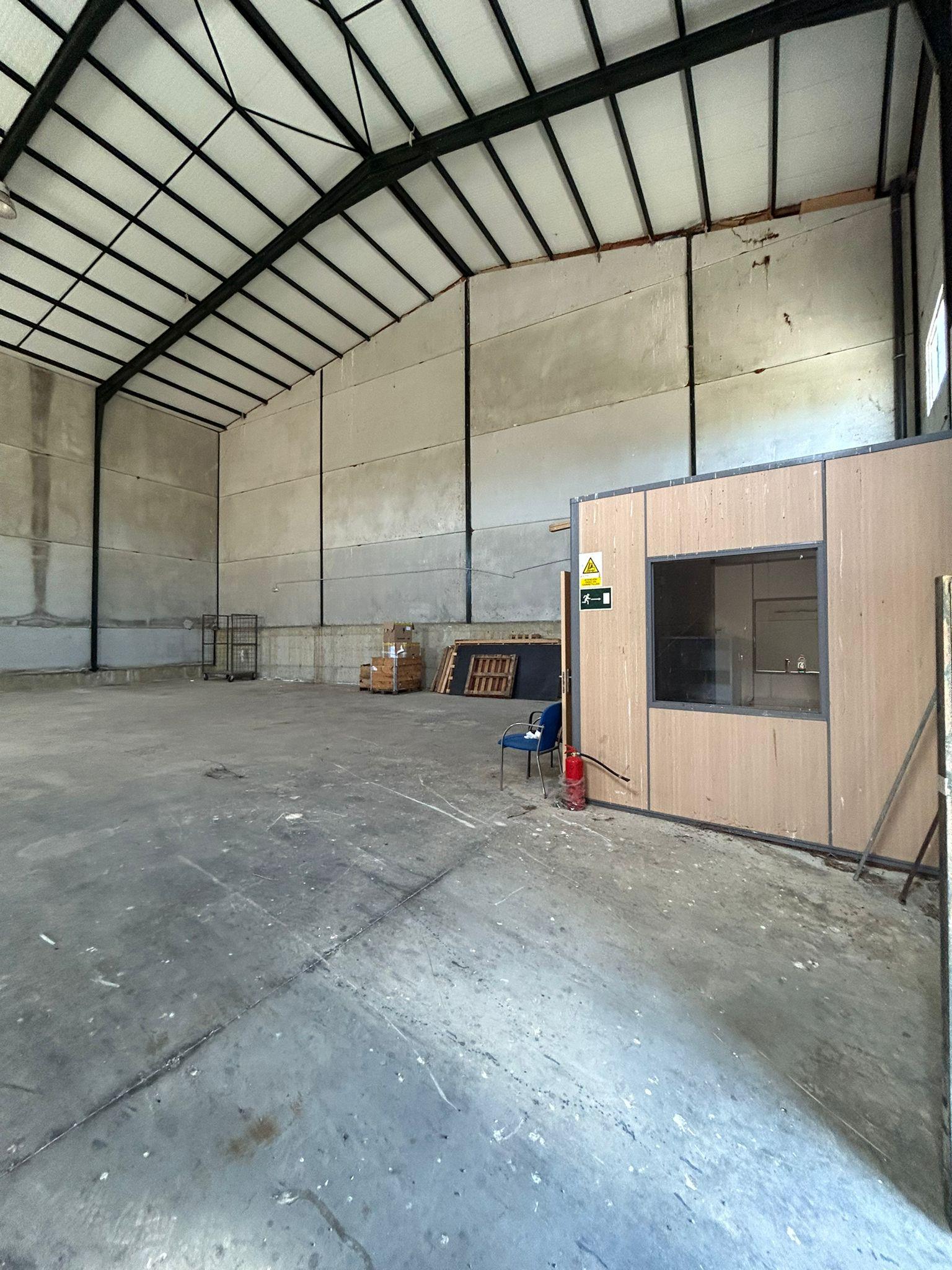 For sale of industrial plant/warehouse in Alcalá de los Gazules