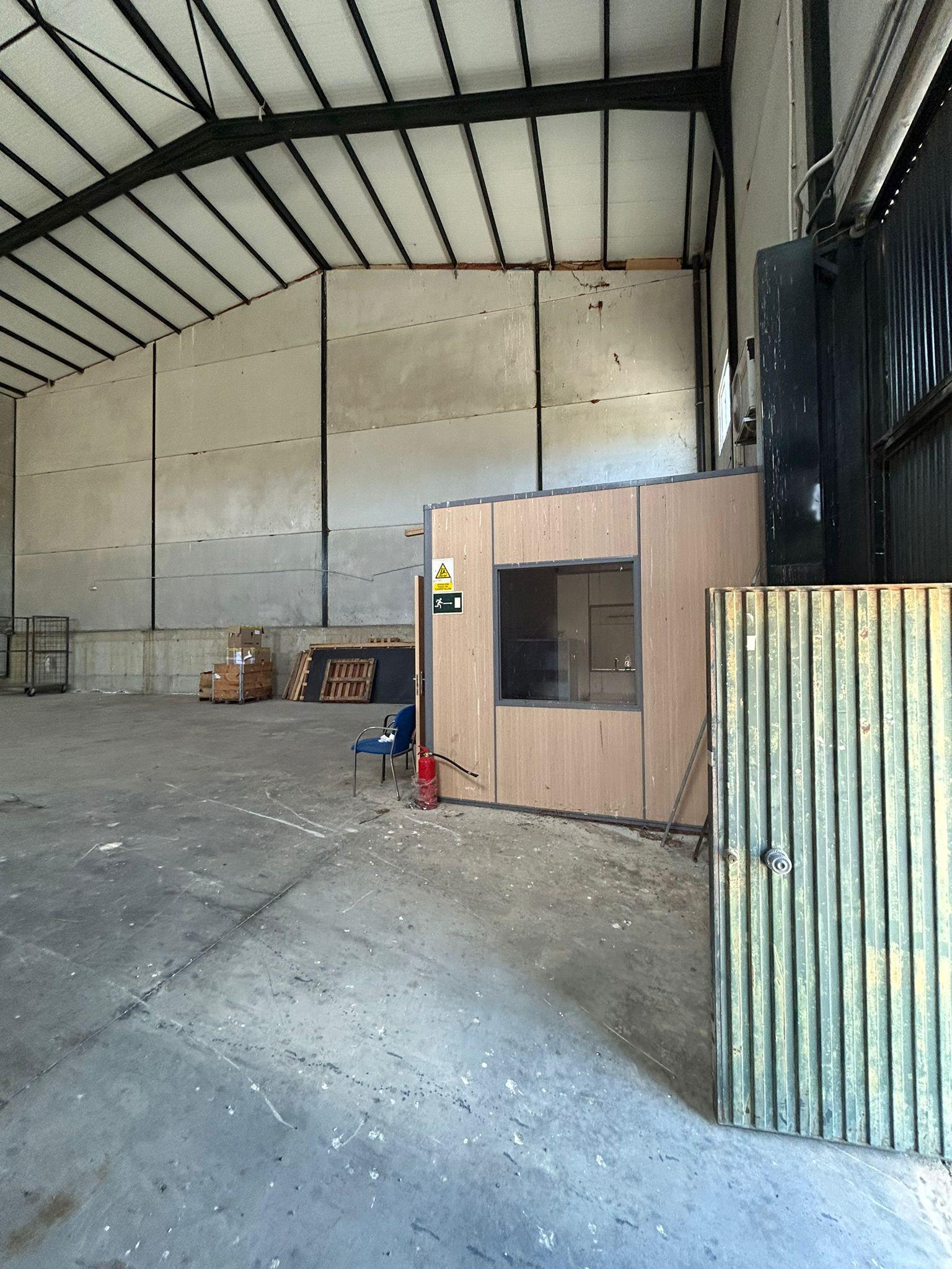 For sale of industrial plant/warehouse in Alcalá de los Gazules