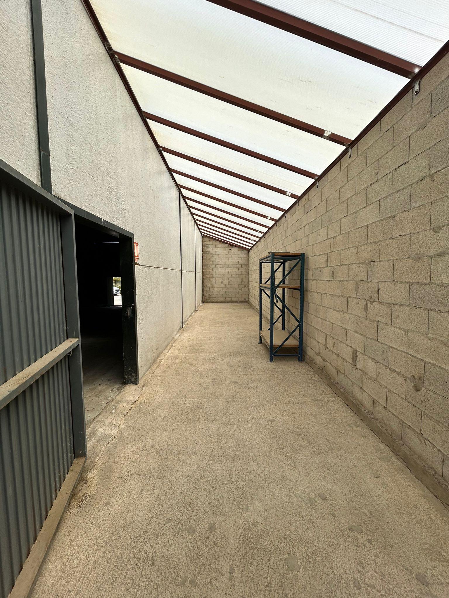 For sale of industrial plant/warehouse in Alcalá de los Gazules