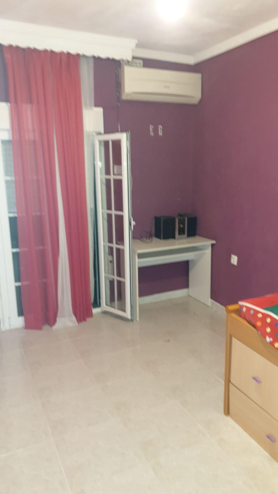 For sale of flat in San Fernando