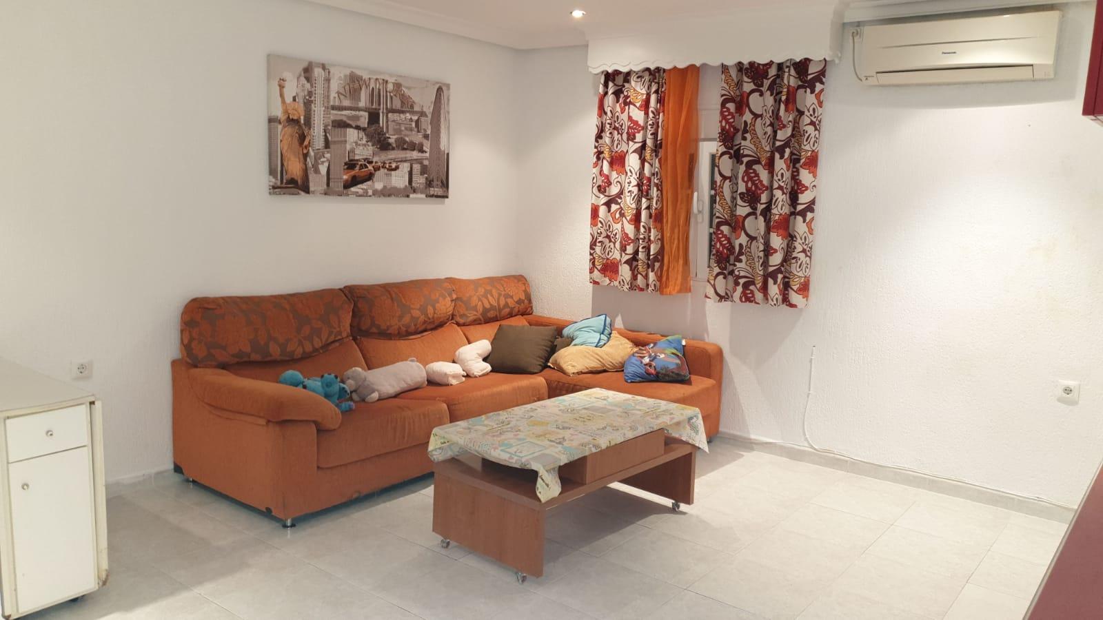 For sale of flat in San Fernando