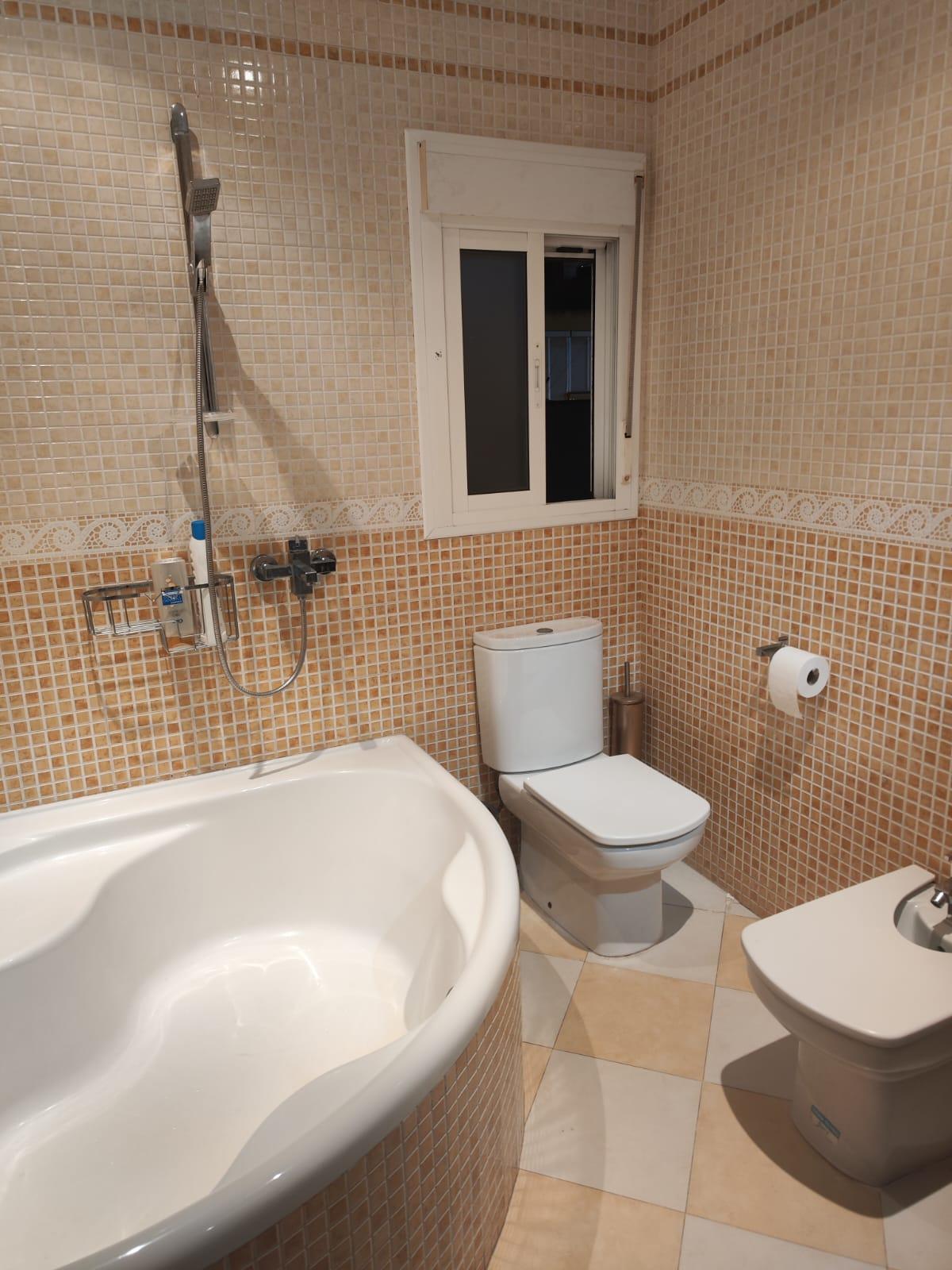 For sale of flat in San Fernando
