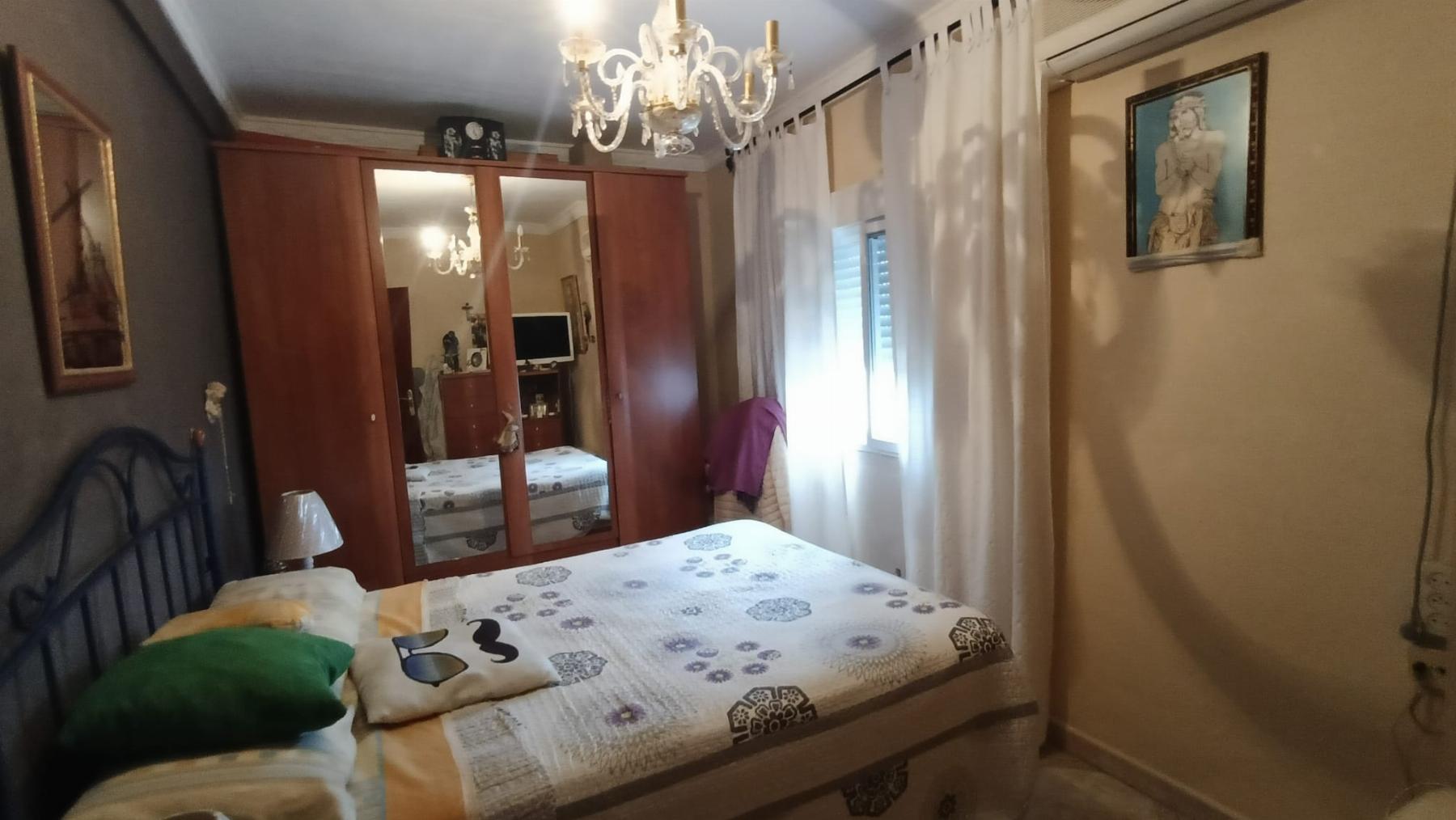 For sale of flat in San Fernando