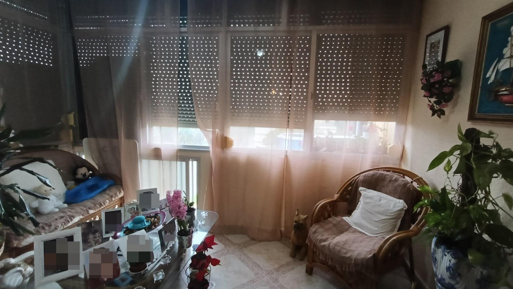 For sale of flat in San Fernando