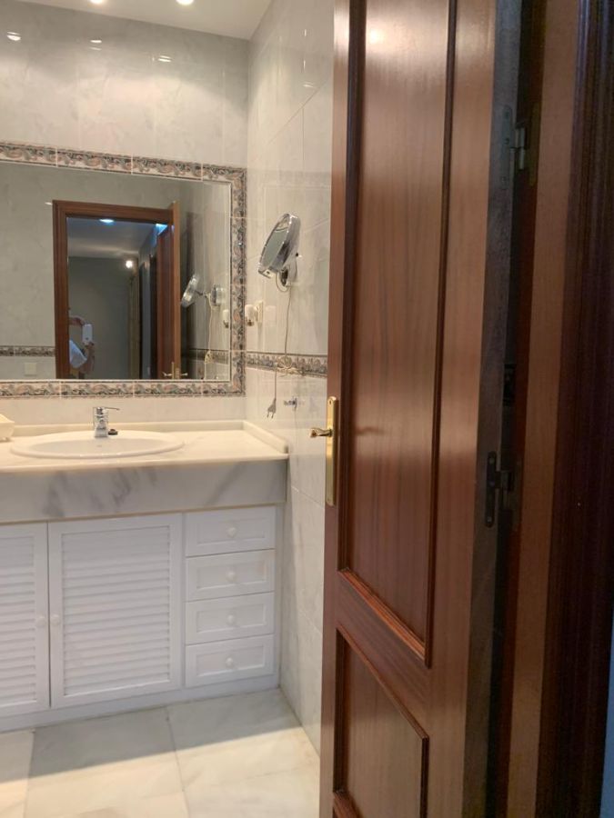 For sale of duplex in Cádiz