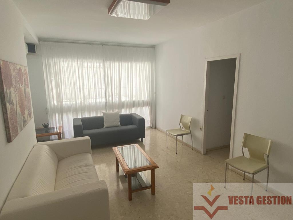 For sale of flat in Cádiz