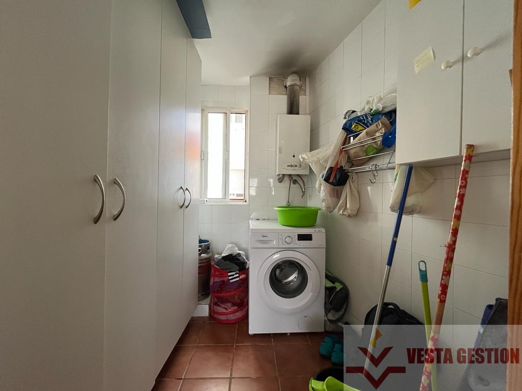 For sale of flat in San Fernando