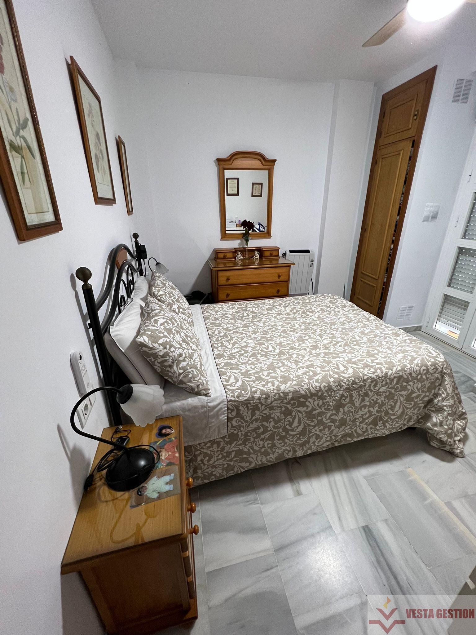 For sale of house in San Fernando