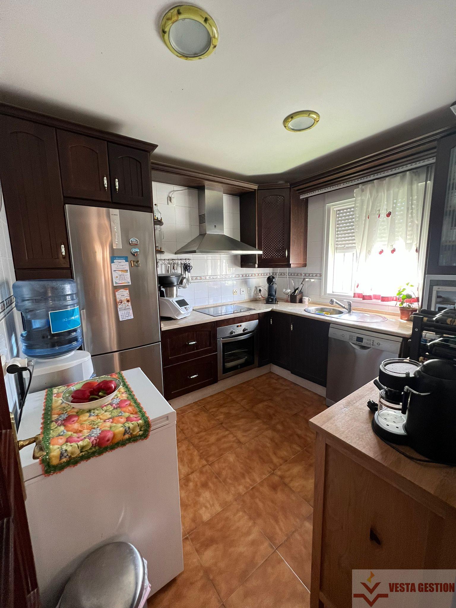 For sale of house in San Fernando