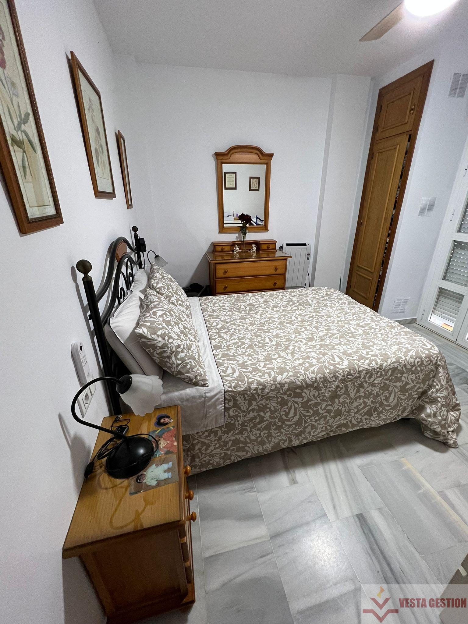 For sale of house in San Fernando