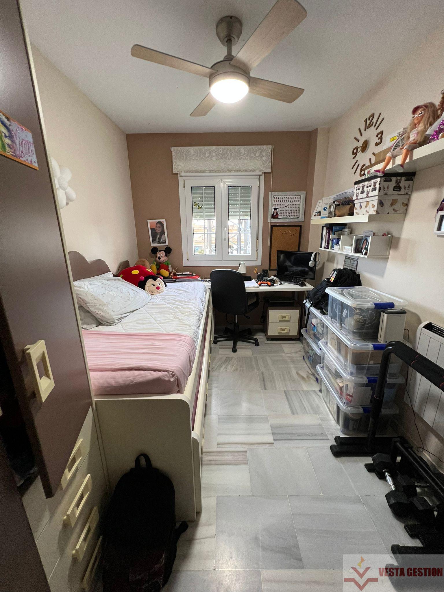 For sale of house in San Fernando
