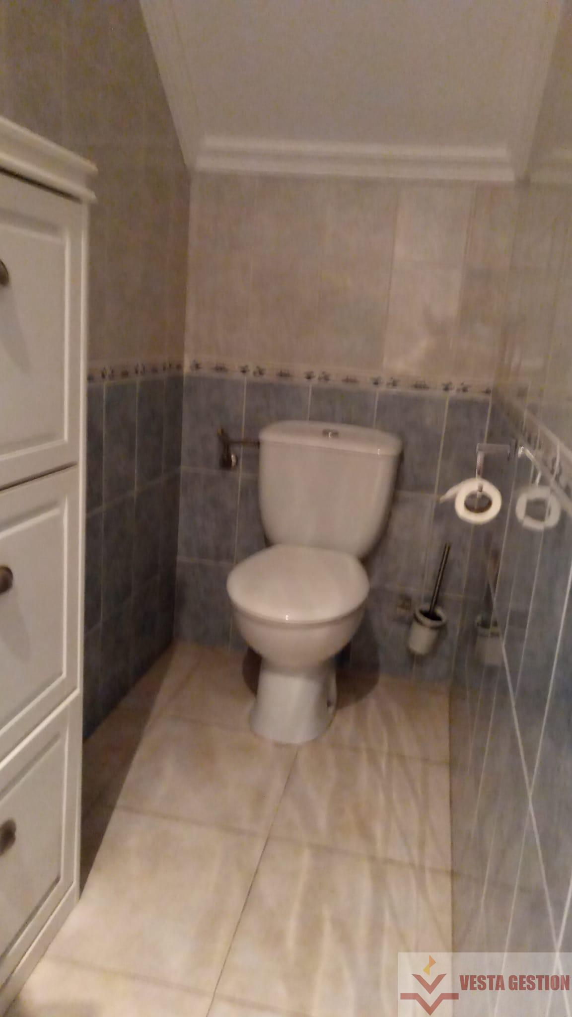 For sale of house in San Fernando