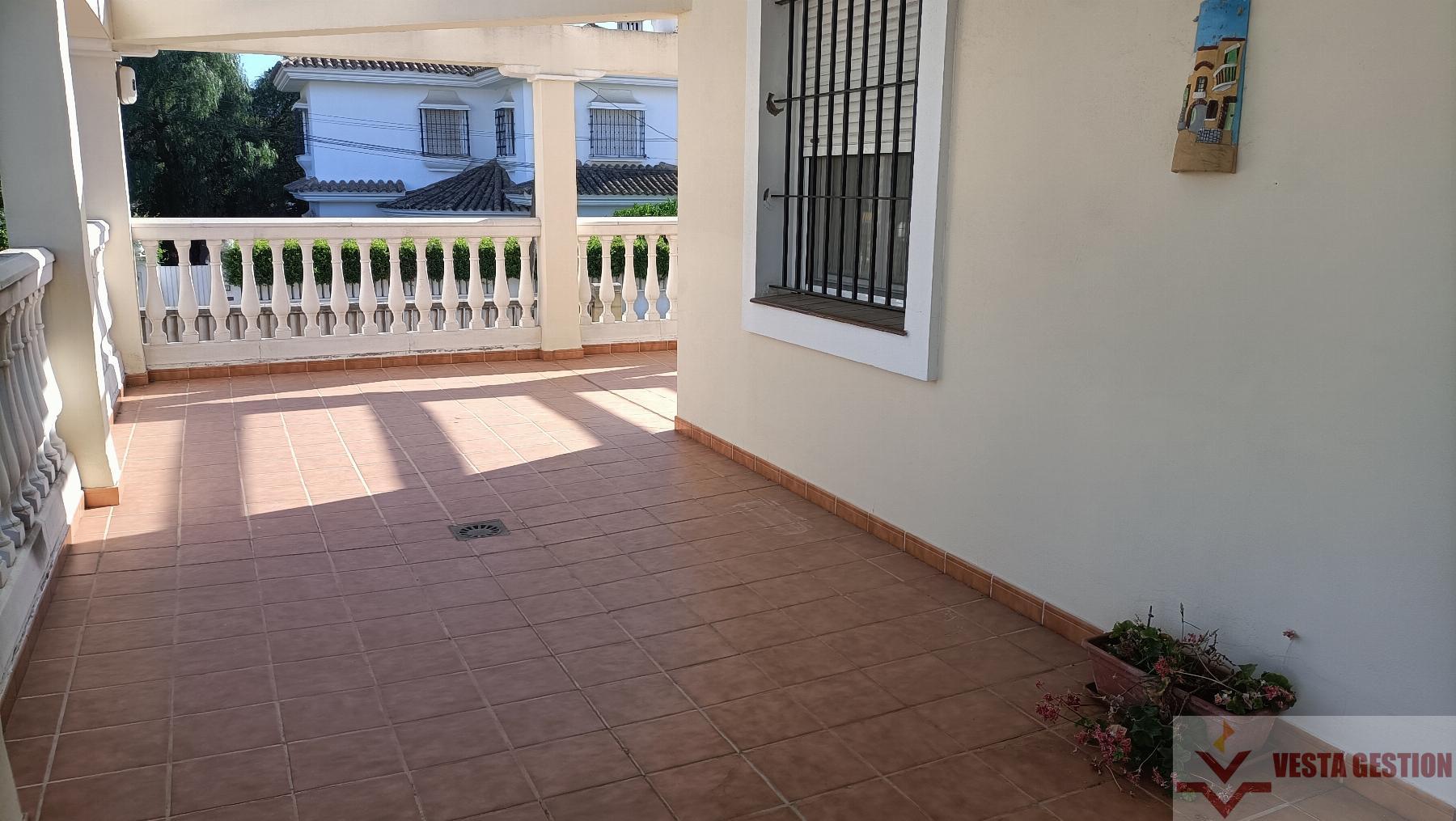 For sale of chalet in Chiclana de la Frontera