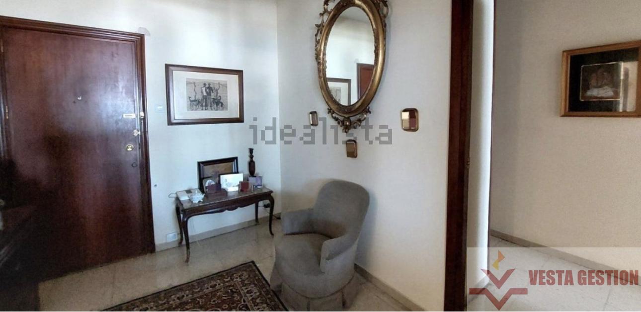 For sale of flat in Cádiz