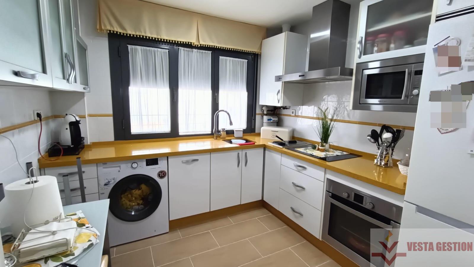For sale of flat in San Fernando