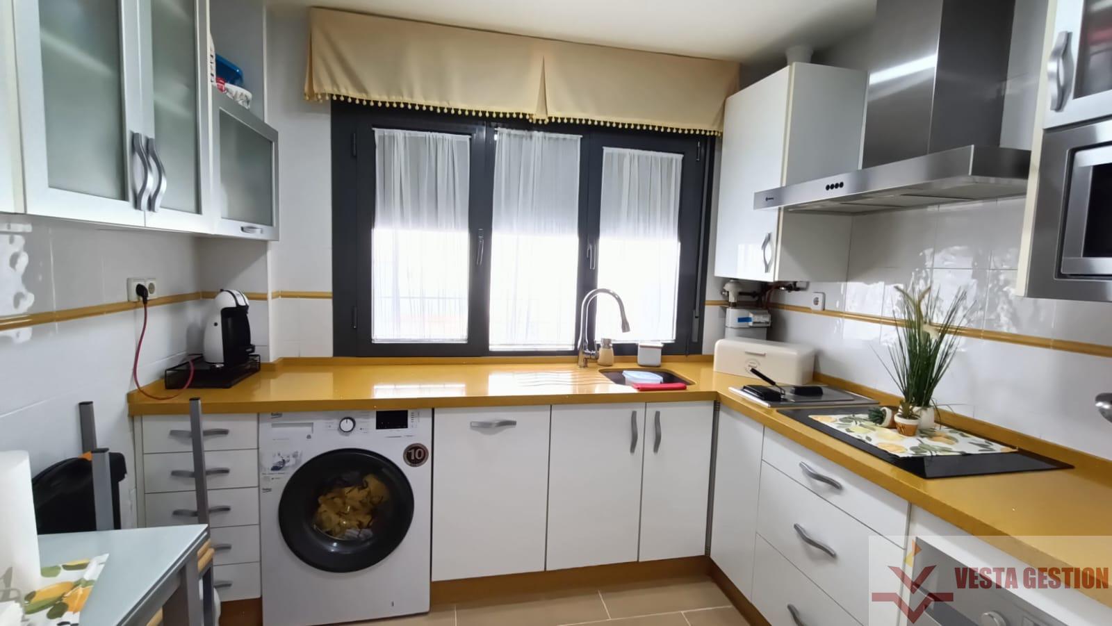 For sale of flat in San Fernando