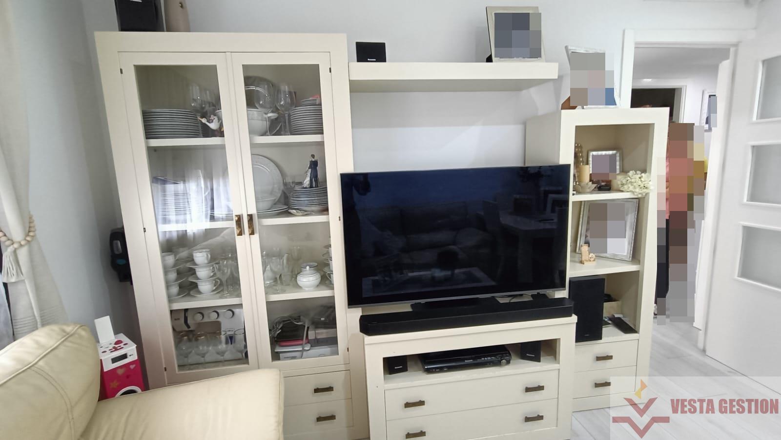 For sale of flat in San Fernando