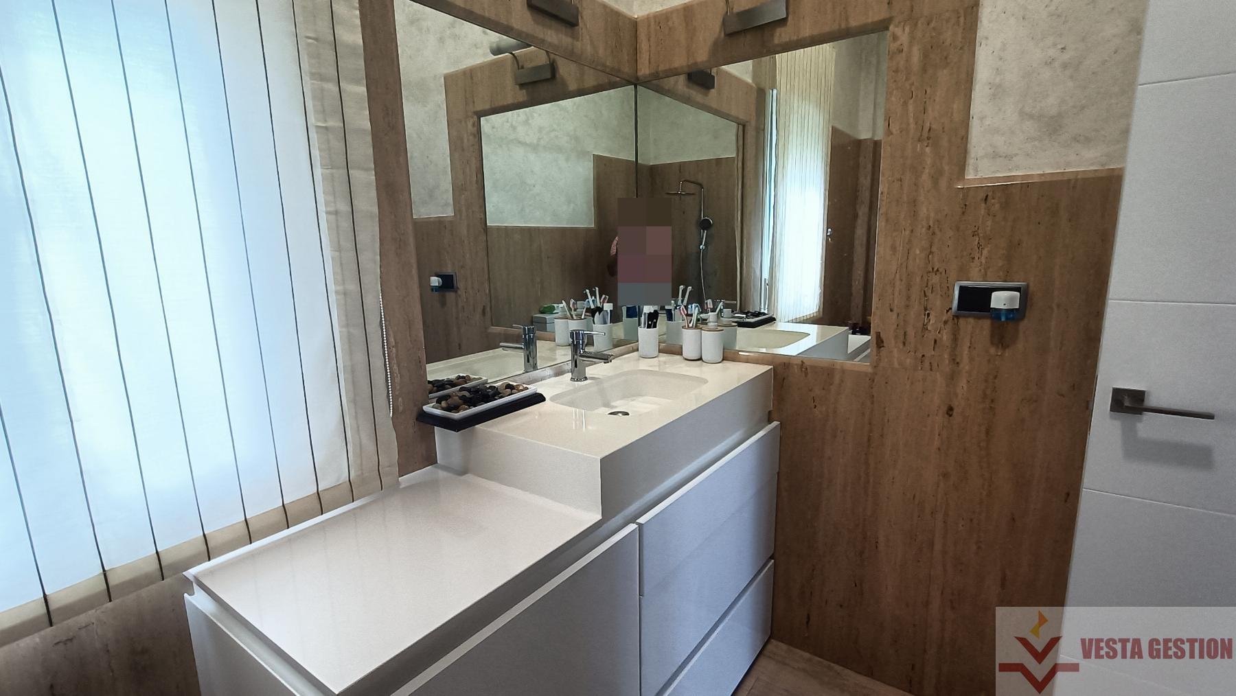 For sale of chalet in Chiclana de la Frontera