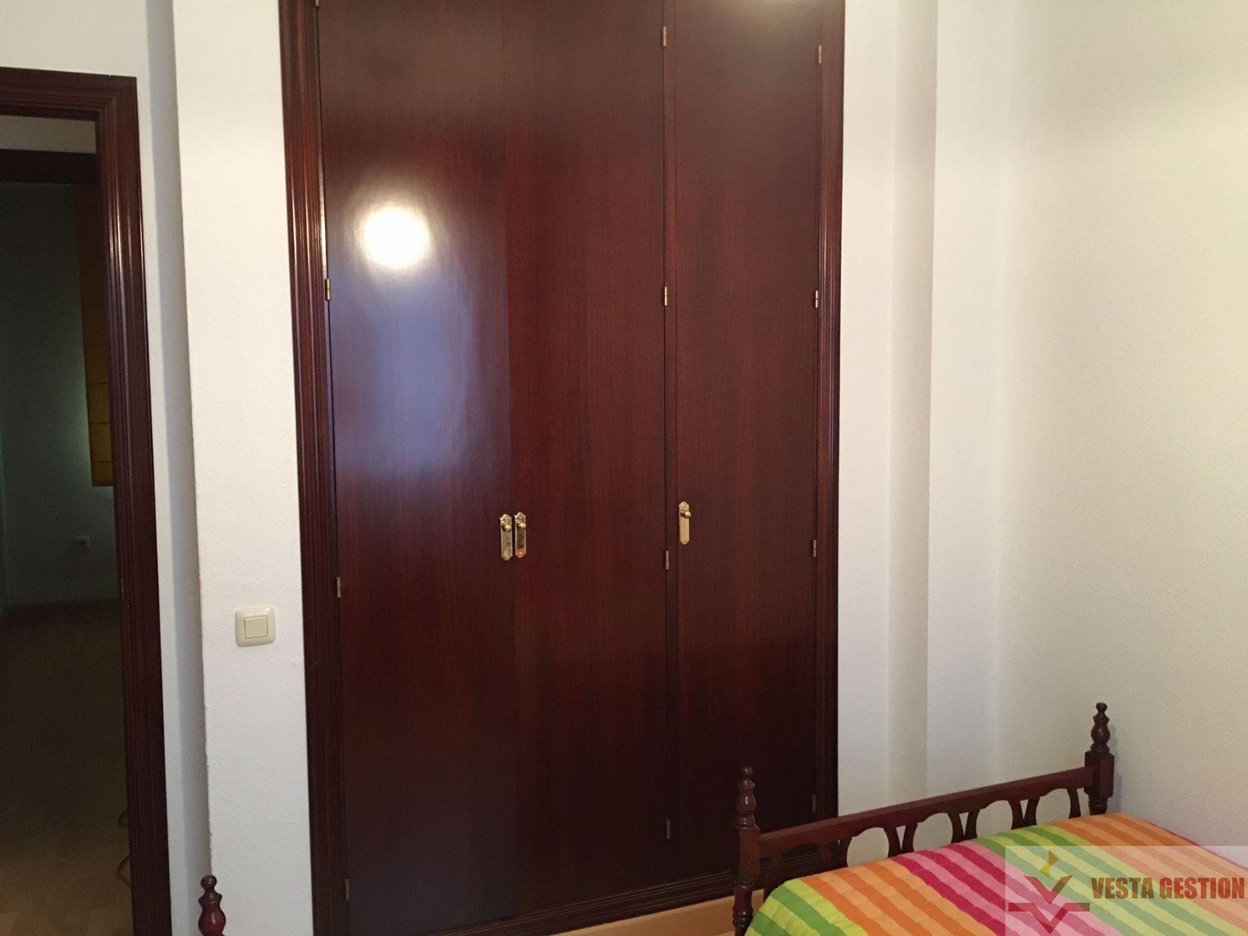 For sale of flat in San Fernando