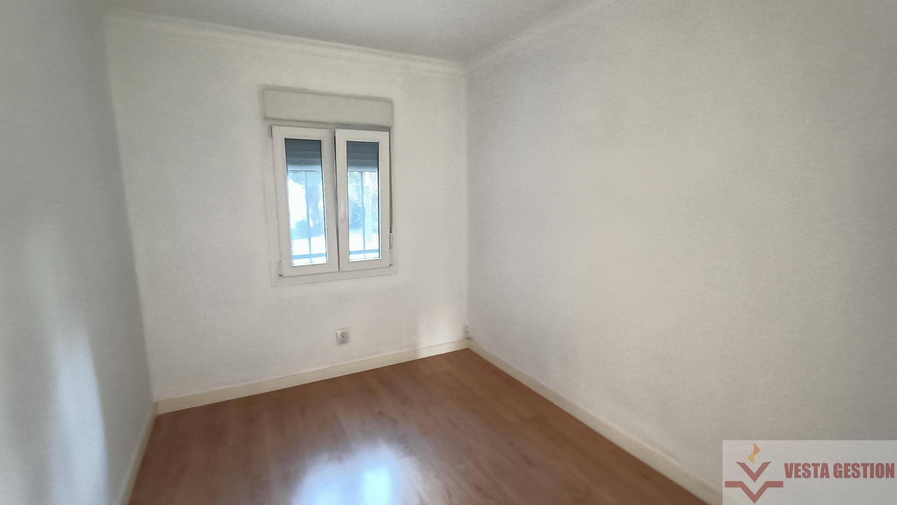 For sale of flat in San Fernando