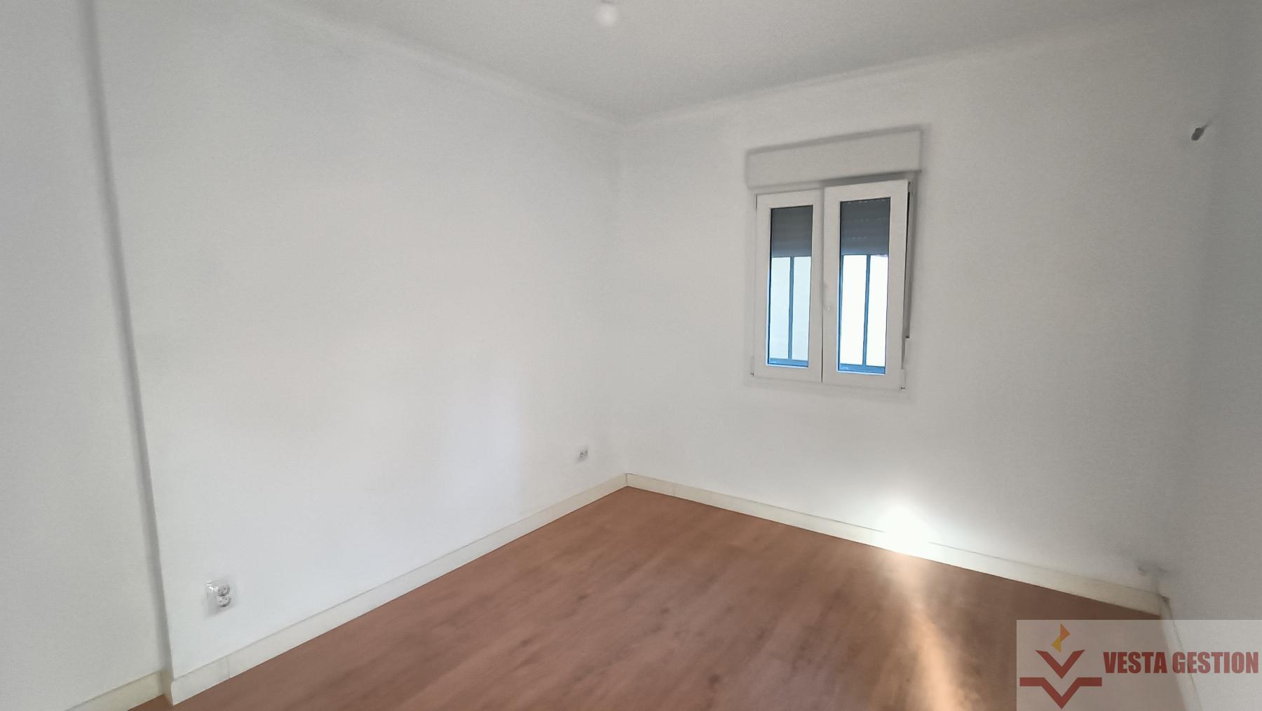 For sale of flat in San Fernando