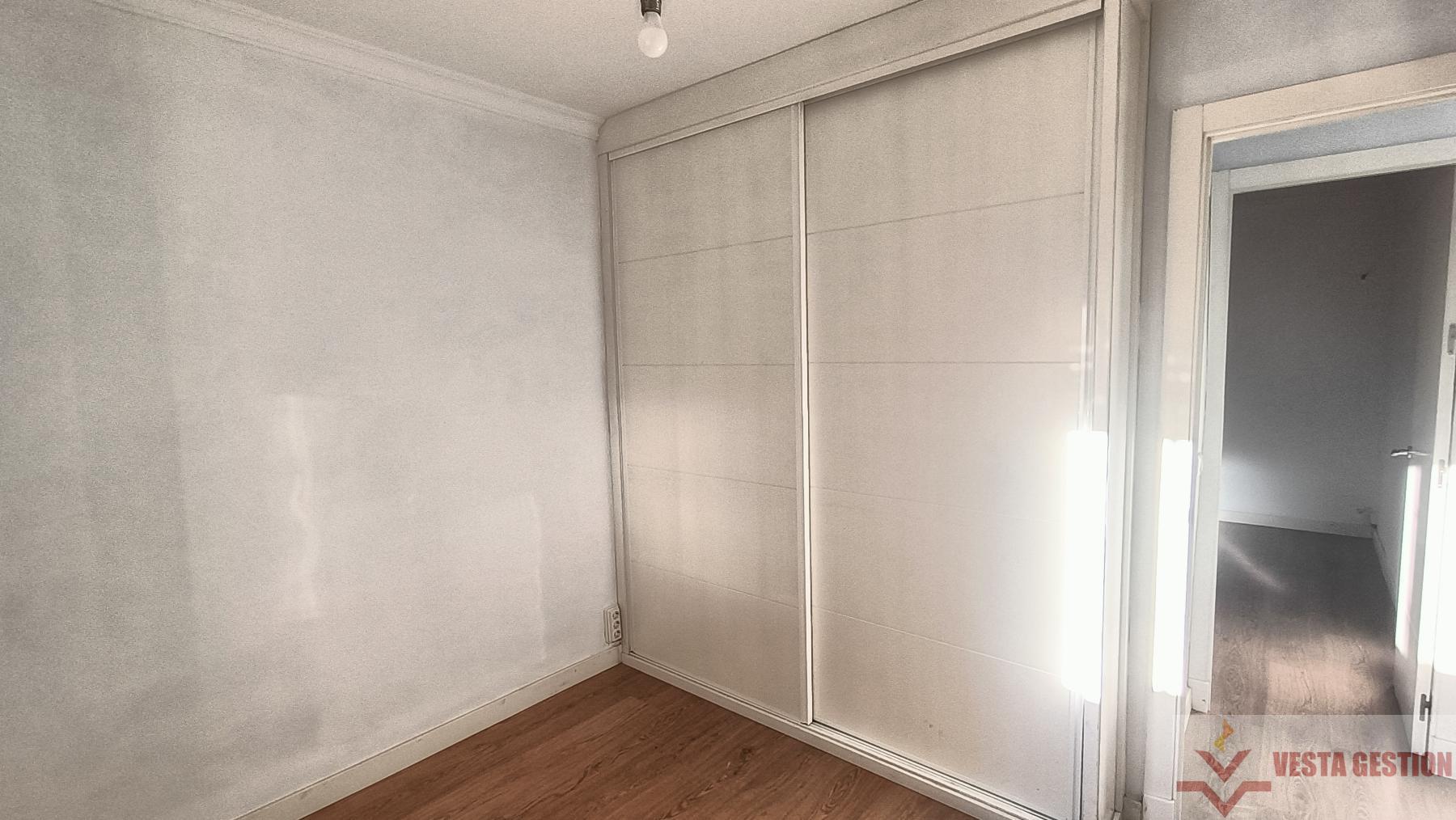 For sale of flat in San Fernando