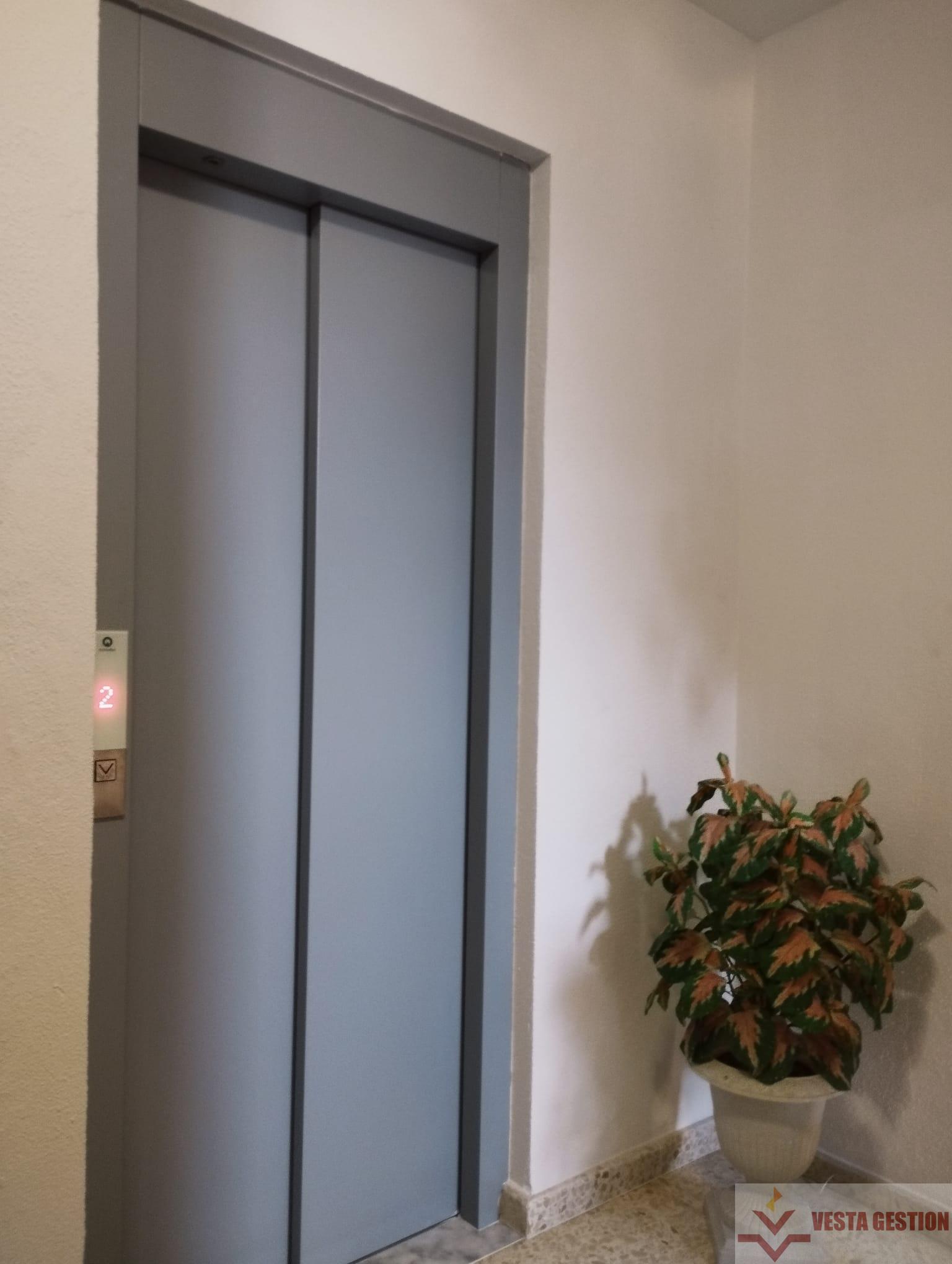 For sale of flat in San Fernando