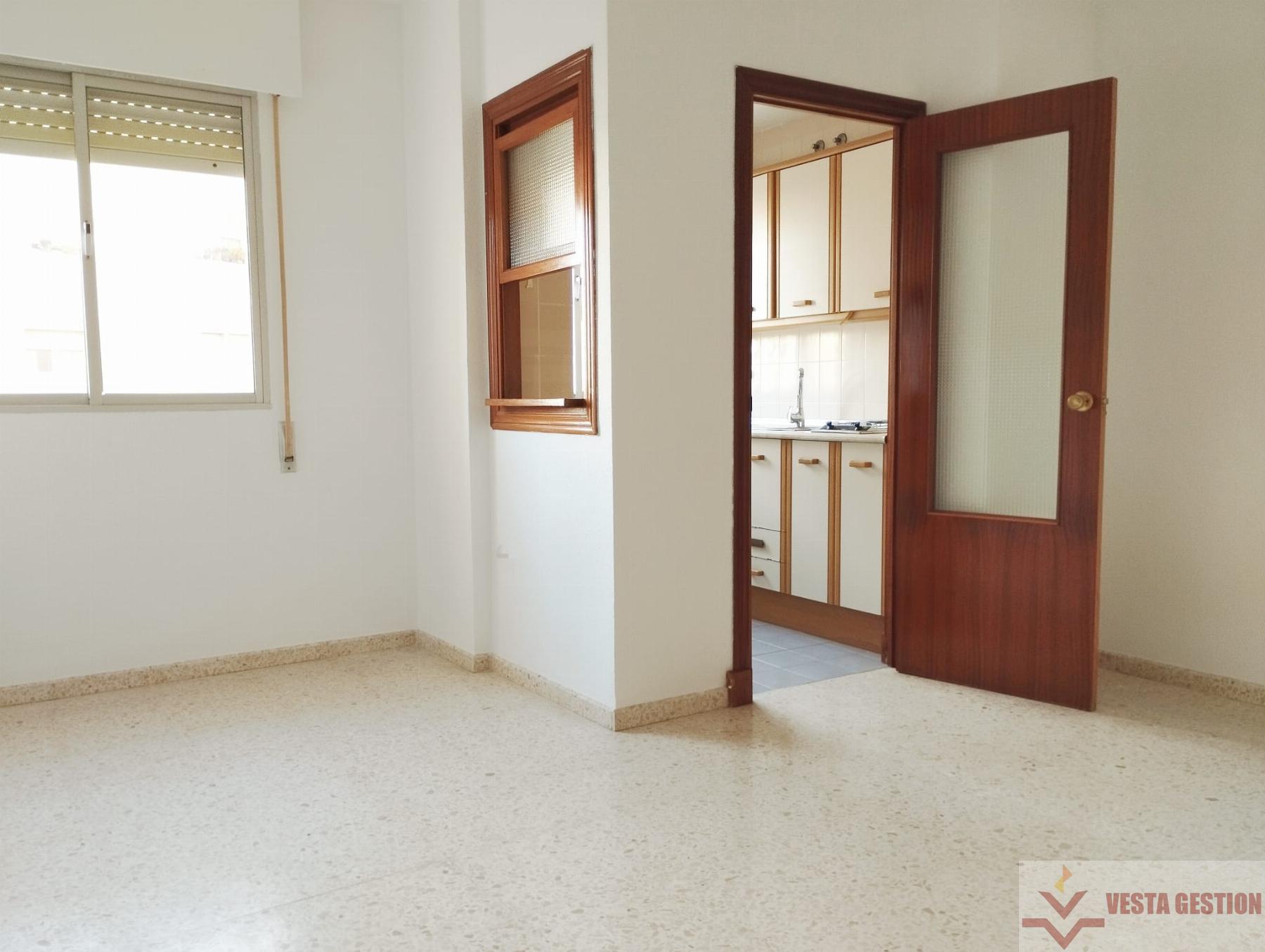 For sale of flat in San Fernando