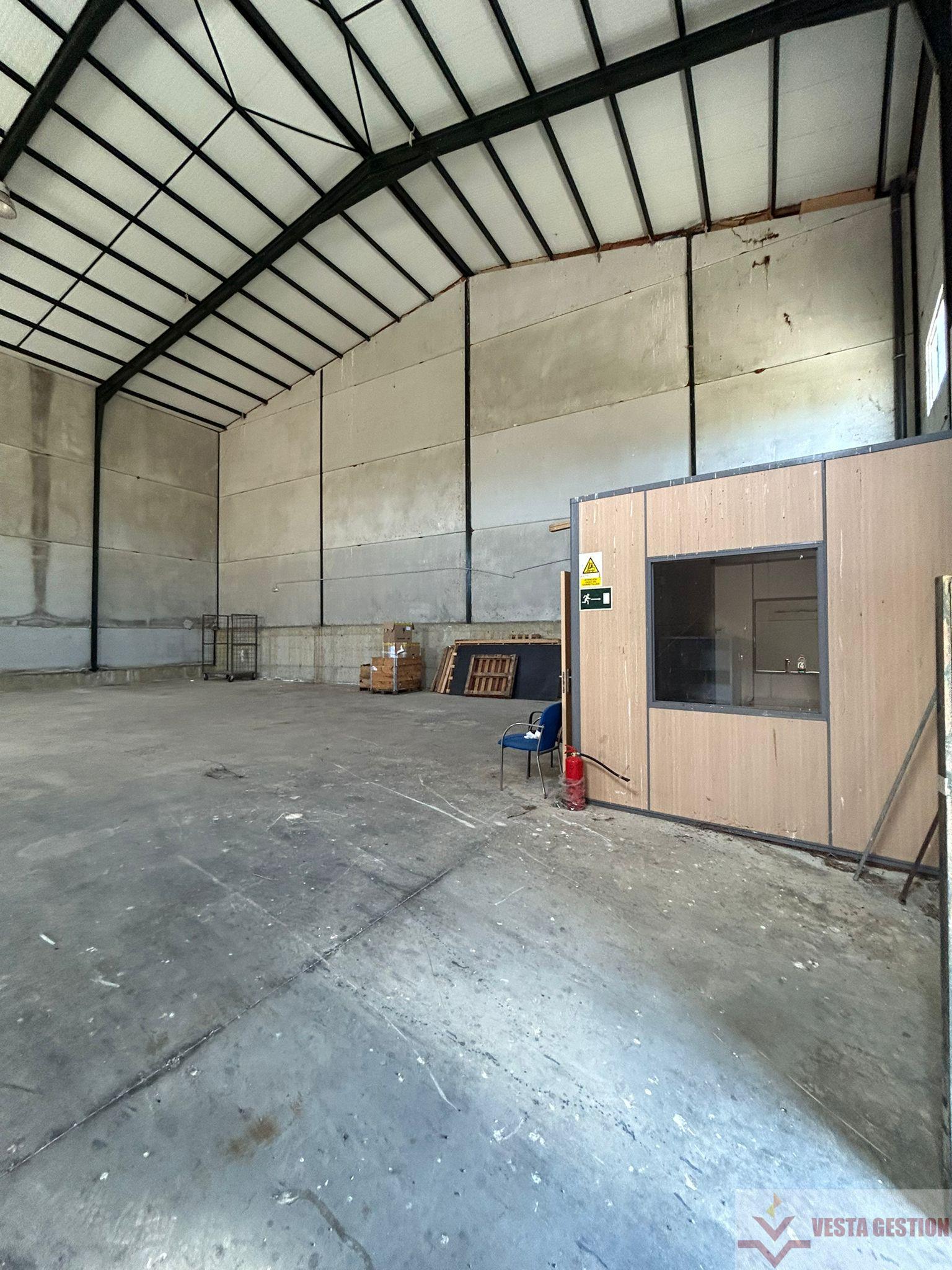 For sale of industrial plant/warehouse in Alcalá de los Gazules