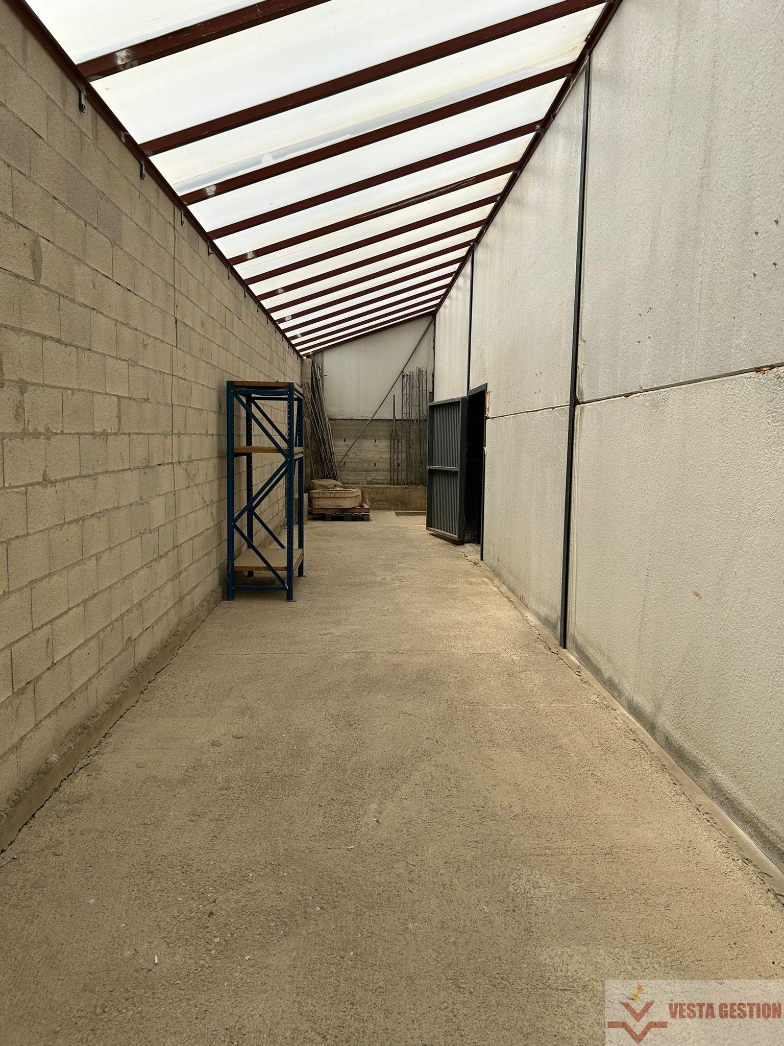 For sale of industrial plant/warehouse in Alcalá de los Gazules