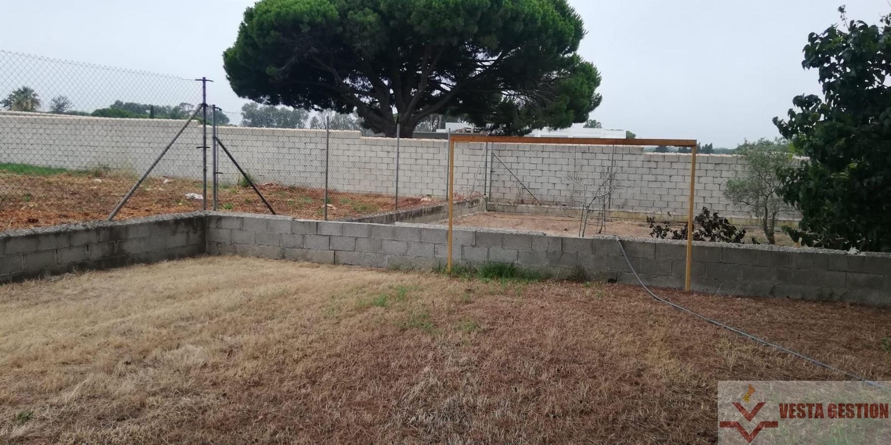 For sale of chalet in Chiclana de la Frontera