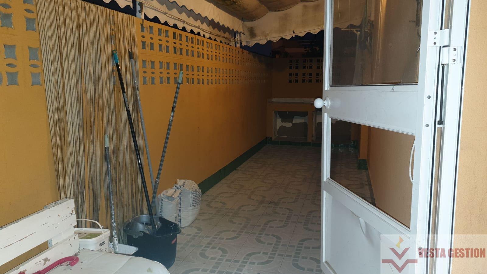 For sale of flat in San Fernando