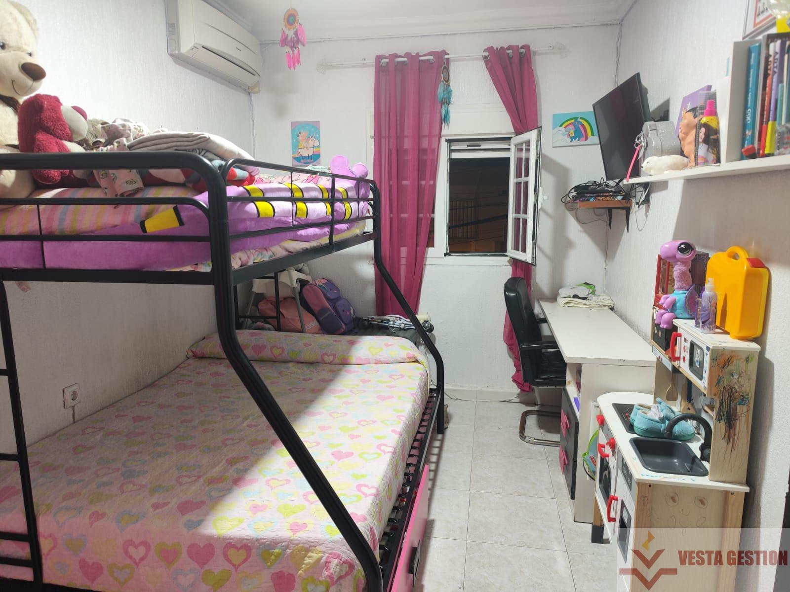 For sale of flat in San Fernando