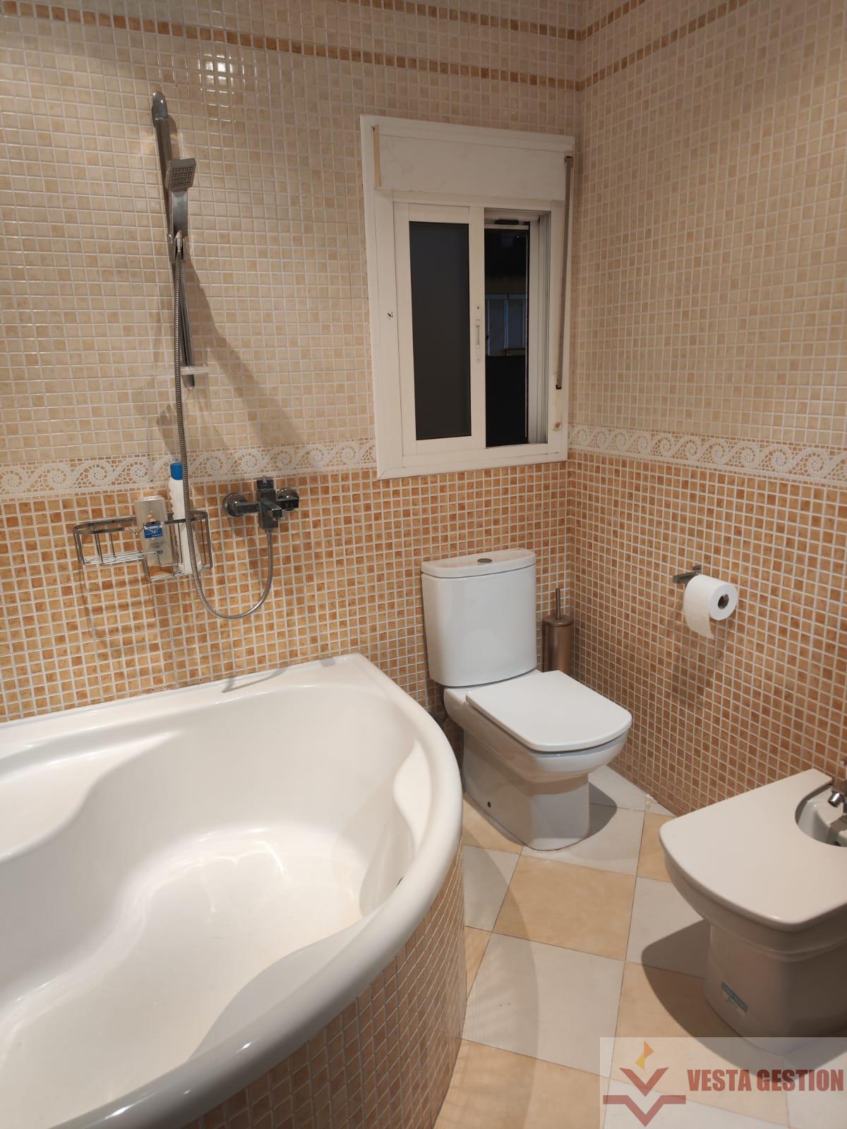 For sale of flat in San Fernando