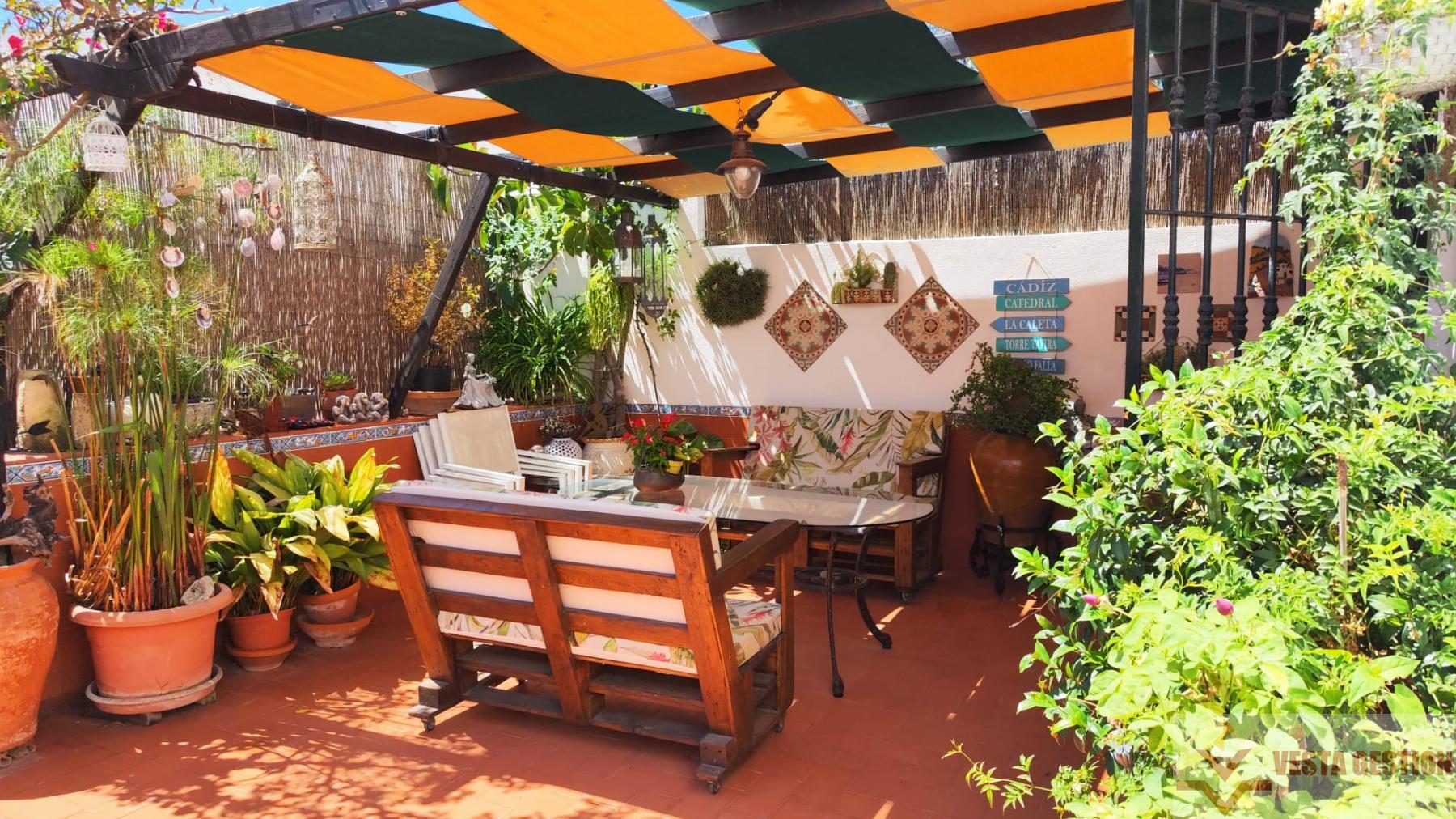 For sale of flat in Cádiz